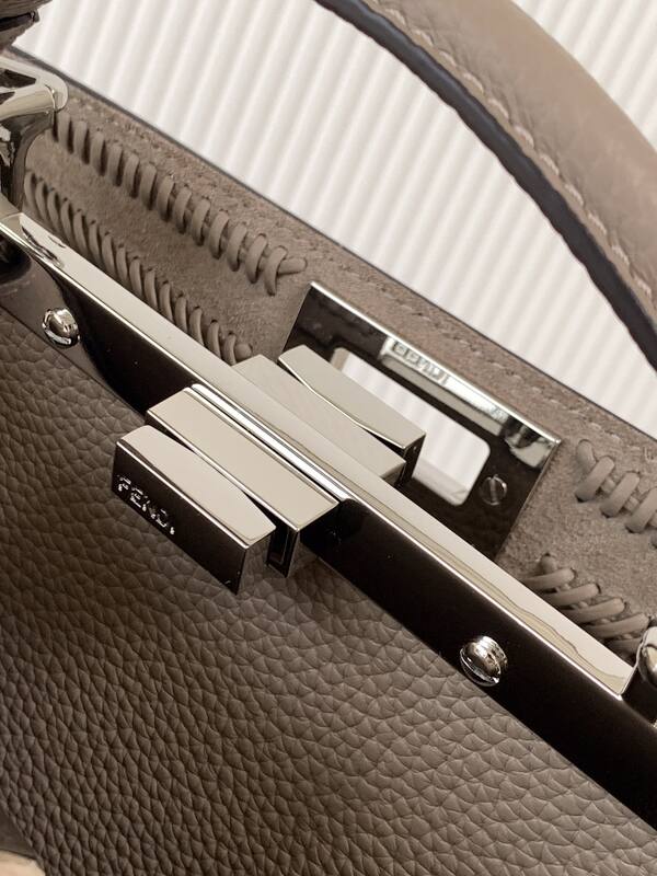 Fendi Peekaboo Gray 33x22x14cm shoulder bag — AAA Quality Replica