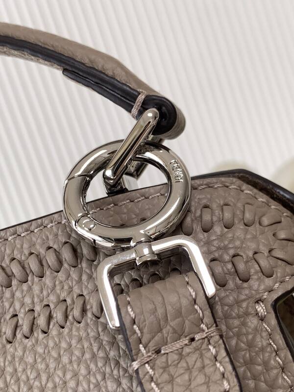 Fendi Peekaboo Gray 33x22x14cm shoulder bag — Premium Replica