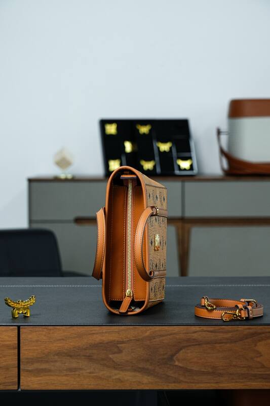 MCM Toni Visetos shoulder bag — AAA Quality Replica