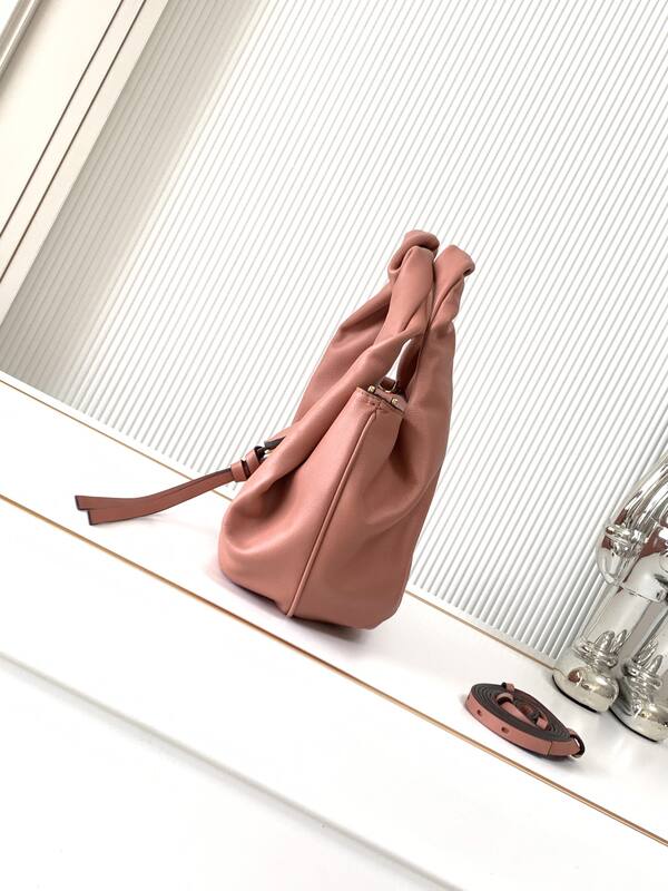 Fendi Pink shoulder bag — Premium Replica