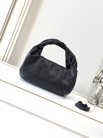 Fendi Black shoulder bag Premium Replica
