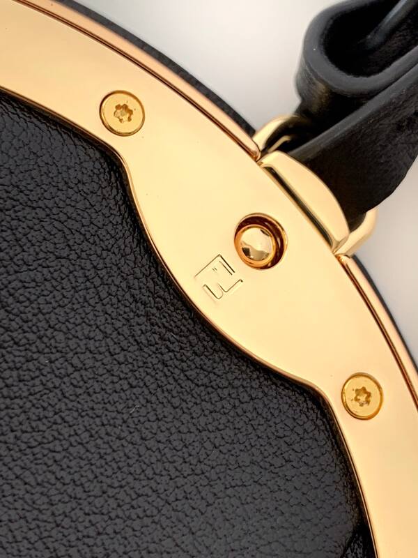 Fendi Black shoulder bag — Premium Replica