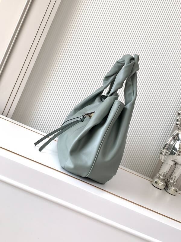 Fendi Green shoulder bag — AAA Quality Replica