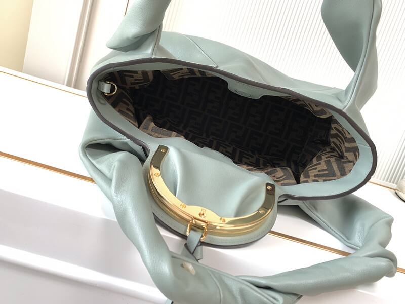 Fendi Green shoulder bag — AAA Quality Replica