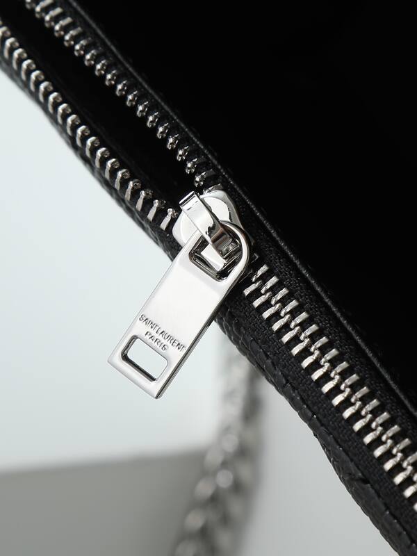 Saint Laurent Envelope Chain Wallet Black 20x17x6cm crossbody — 1:1 Replica