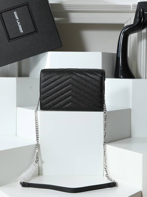 Saint Laurent Envelope Chain Wallet Black 20x17x6cm crossbody — 1:1 Replica