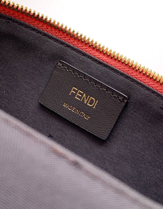 Fendi Pink 25x18x10cm shoulder bag — Premium Replica
