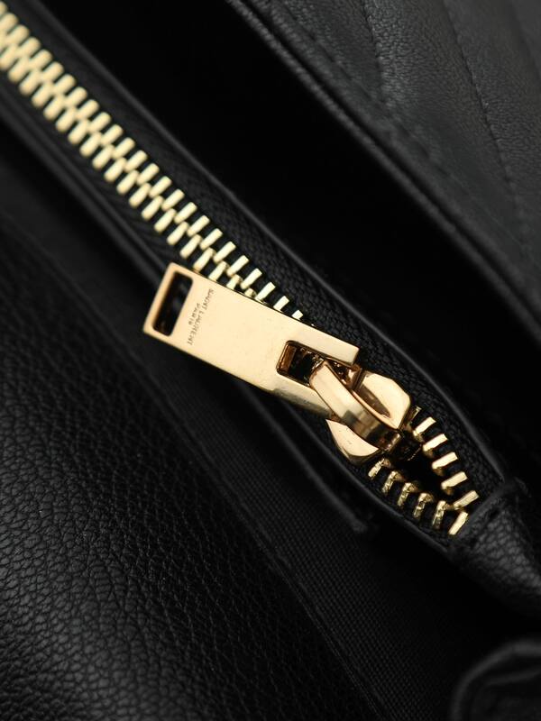 YSL Charms Black 24 20 8 crossbody — 1:1 Replica