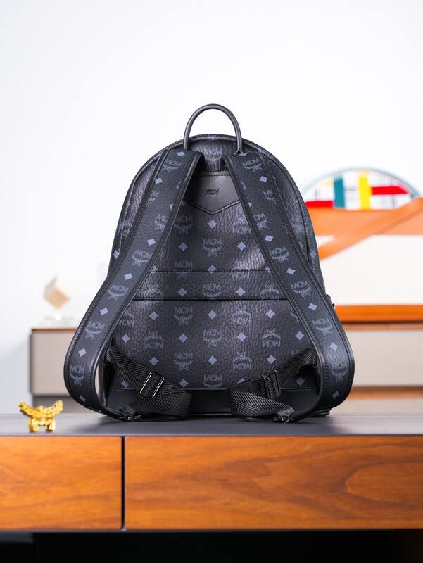 MCM Stark Monogram 30x38x15cm shoulder bag — 1:1 Replica