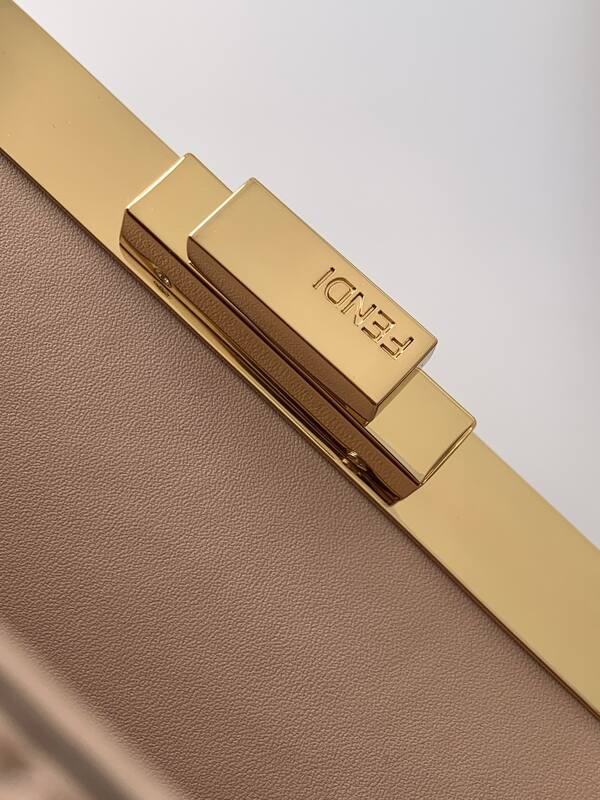 Fendi Peekaboo Beige 33x22x14cm shoulder bag — 1:1 Replica