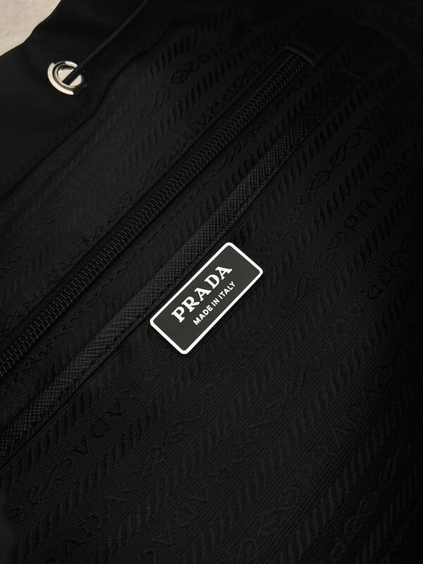 Prada Black shoulder bag — Premium Replica