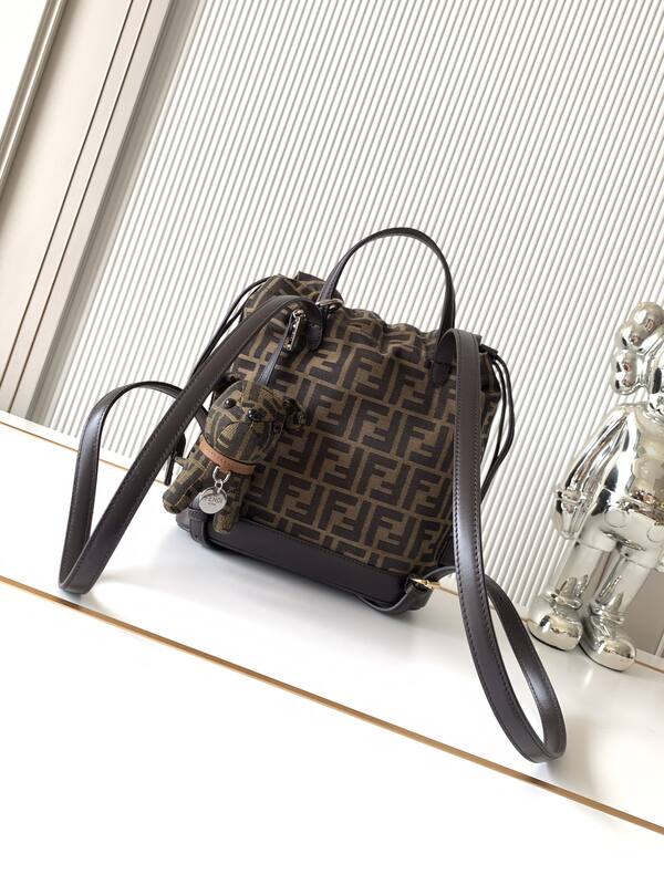 Fendi Brown 25x18x10cm shoulder bag — AAA Quality Replica
