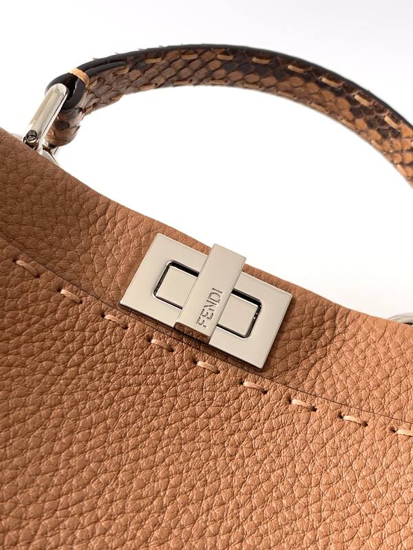 Fendi Peekaboo Brown 33x22x14cm shoulder bag — 1:1 Replica