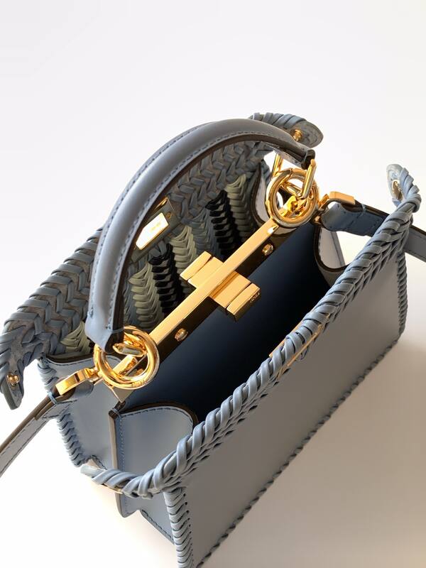 Fendi Peekaboo Blue 33x22x14cm shoulder bag — Premium Replica