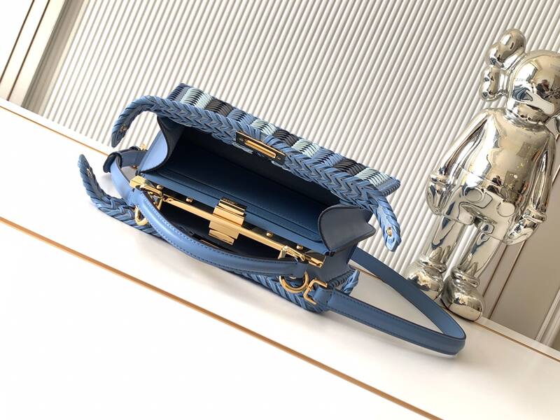 Fendi Peekaboo Blue 33x22x14cm shoulder bag — 1:1 Replica
