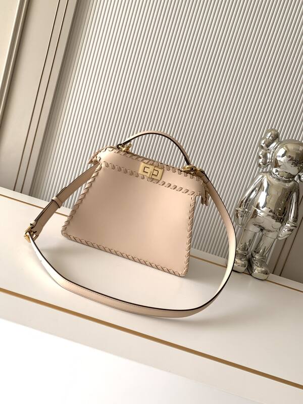 Fendi Peekaboo Beige 33x22x14cm shoulder bag — AAA Quality Replica