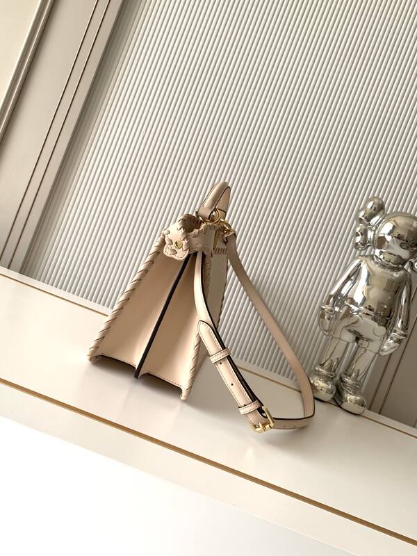 Fendi Peekaboo Beige 33x22x14cm shoulder bag — AAA Quality Replica