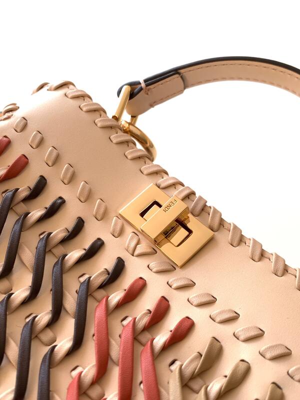 Fendi Peekaboo Beige 33x22x14cm shoulder bag — Top Quality Replica