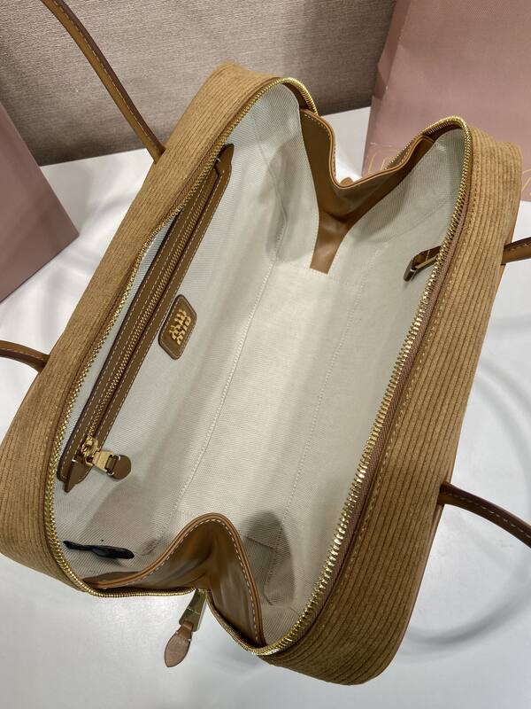 Miu Miu 40x30x16cm shoulder bag — 1:1 Replica