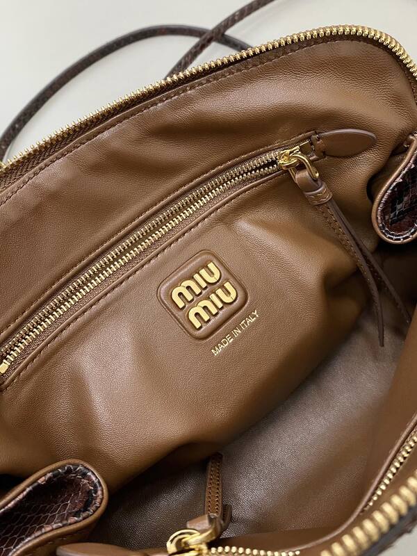 Miu Miu Brown 30x22x12cm shoulder bag — Premium Replica