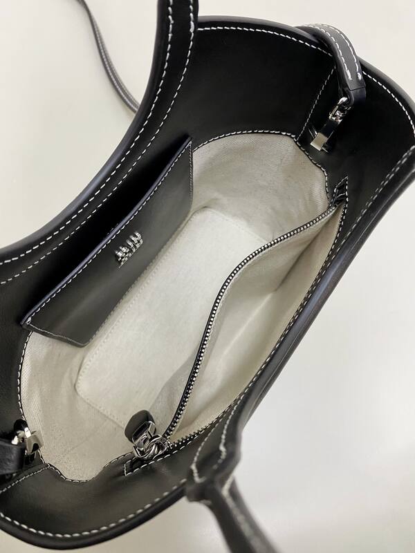 Miu Miu Black shoulder bag — Top Quality Replica
