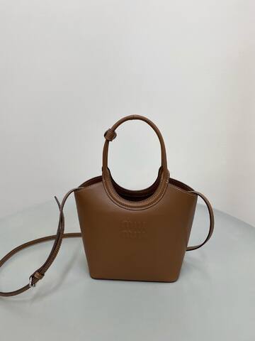 Miu Miu Brown 18x12cm shoulder bag 1 1 Replica