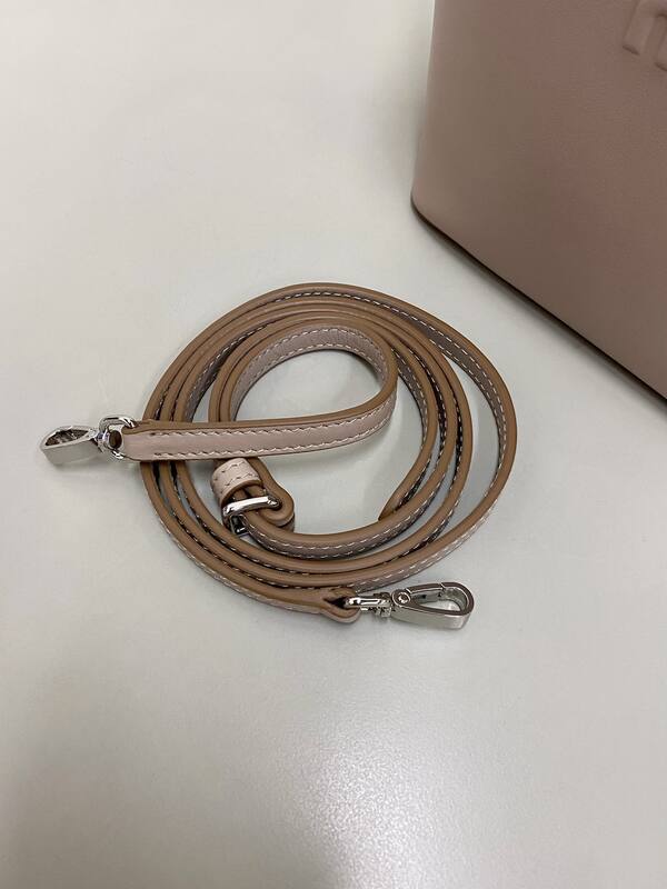Miu Miu Beige shoulder bag — Top Quality Replica