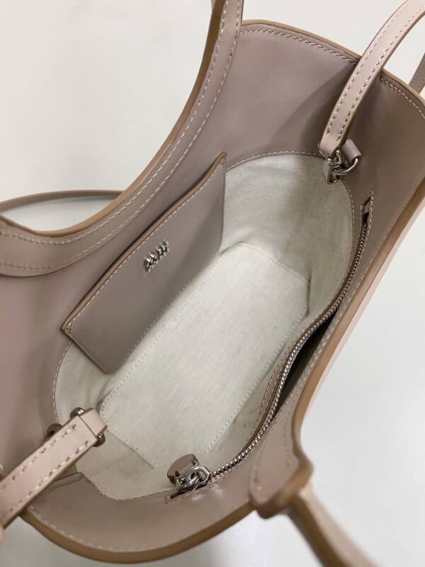 Miu Miu Beige shoulder bag — Top Quality Replica