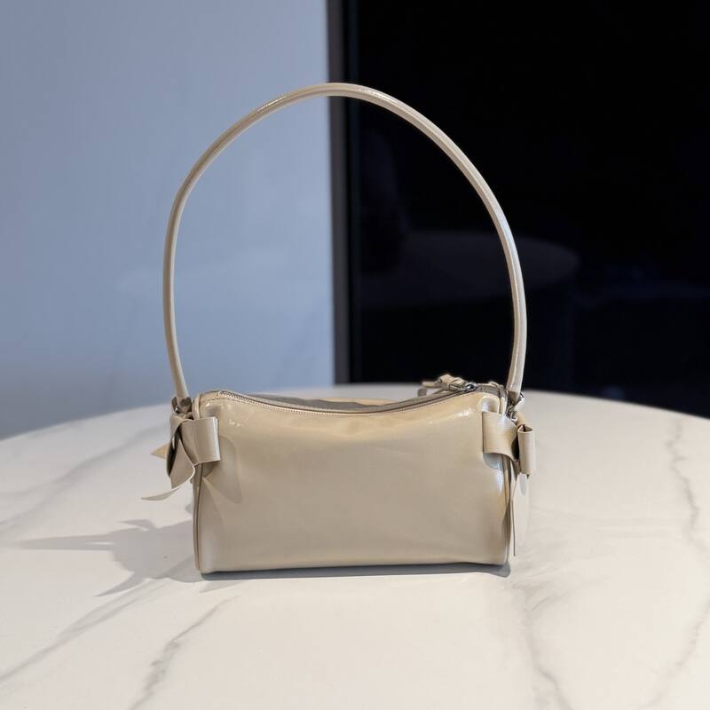 Miu Miu Beige 25x18x10cm shoulder bag — 1:1 Replica