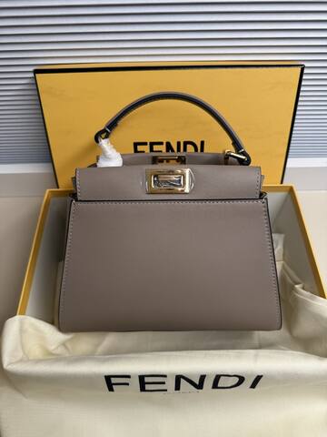 Fendi Peekaboo 33x22x14cm shoulder bag Top Quality Replica