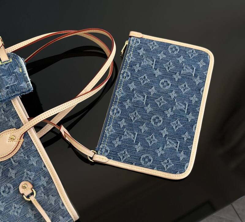 Louis Vuitton Neverfull Blue Monogram Denim tote — Top Quality Replica