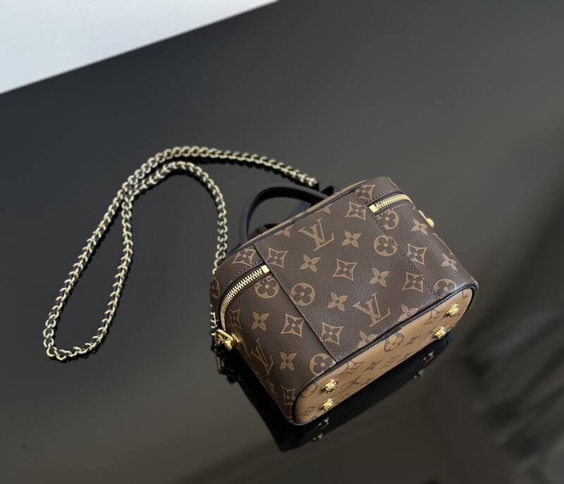 Louis Vuitton M45165 Monogram crossbody — Premium Replica