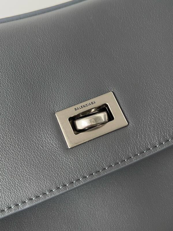 Balenciaga Grey 30x22x12cm shoulder bag — Premium Replica