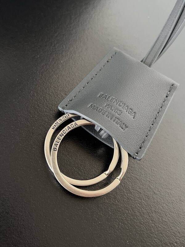 Balenciaga Grey 25x18x10cm shoulder bag — Top Quality Replica