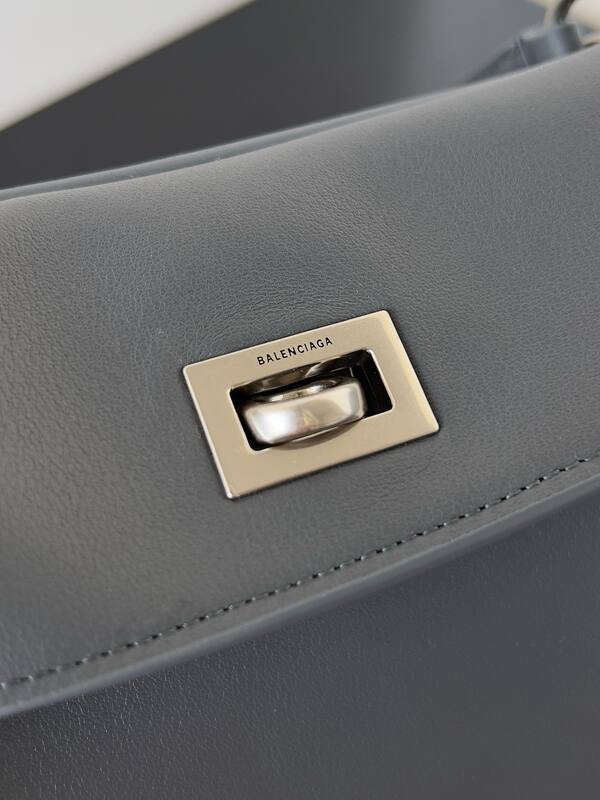 Balenciaga Grey 25x18x10cm shoulder bag — Top Quality Replica