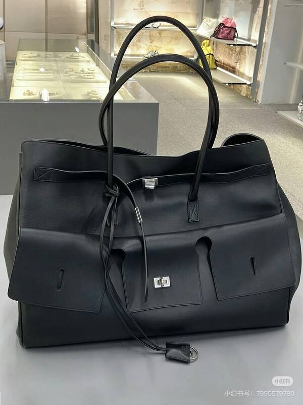 Balenciaga Black 40x30x16cm shoulder bag — 1:1 Replica