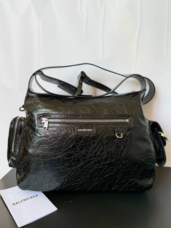 Balenciaga Black shoulder bag — 1:1 Replica