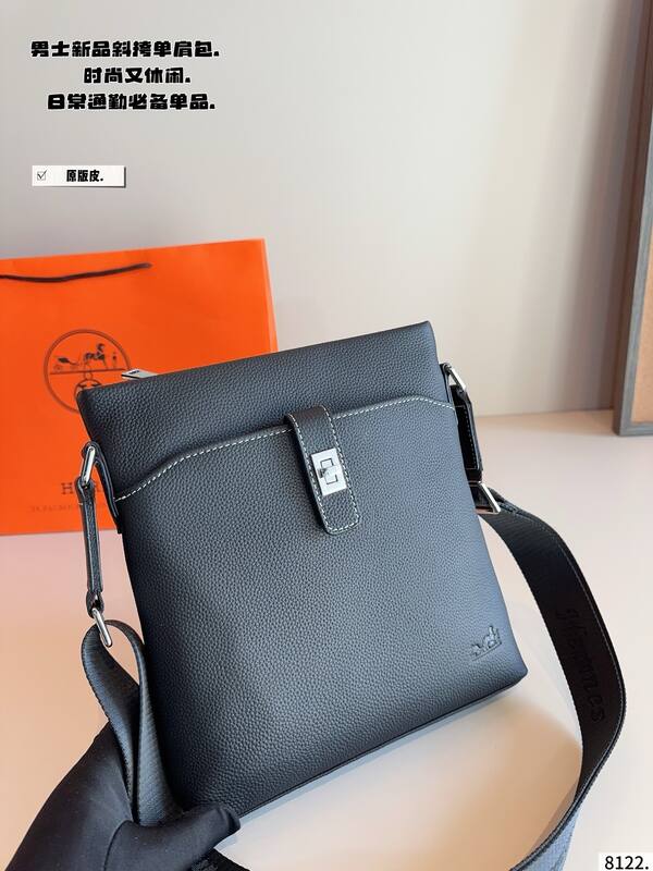 Hermes Black leather crossbody — Top Quality Replica
