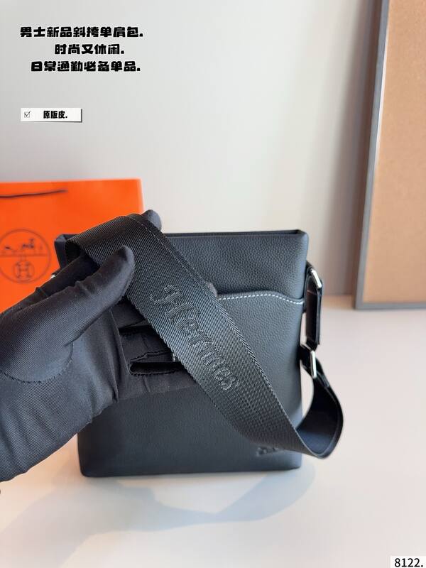 Hermes Black leather crossbody — Top Quality Replica