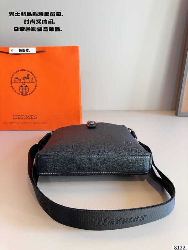 Hermes Black leather crossbody — Top Quality Replica