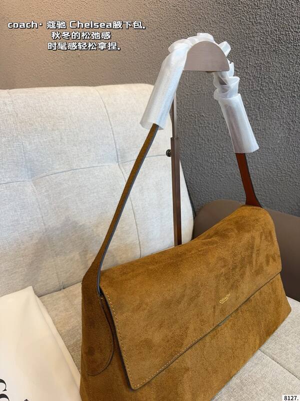 Coach shoulder bag — 1:1 Replica