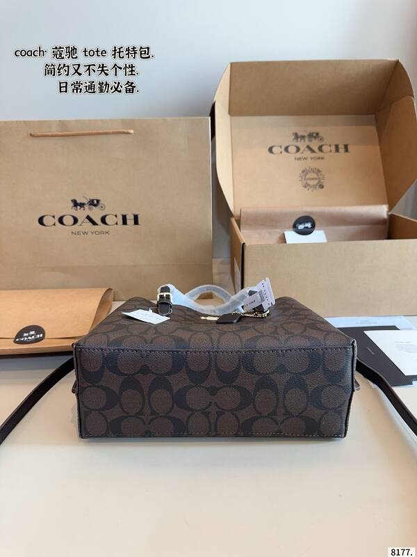 Coach Monogram 25x18x10cm shoulder bag — Top Quality Replica