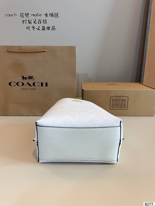 Coach White shoulder bag — AAA Quality Replica