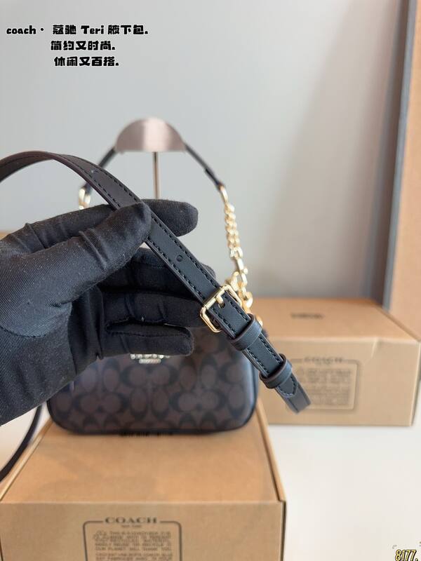 Coach Black shoulder bag — Top Quality Replica