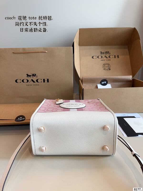 Coach Pink 25x18x10cm shoulder bag — Premium Replica
