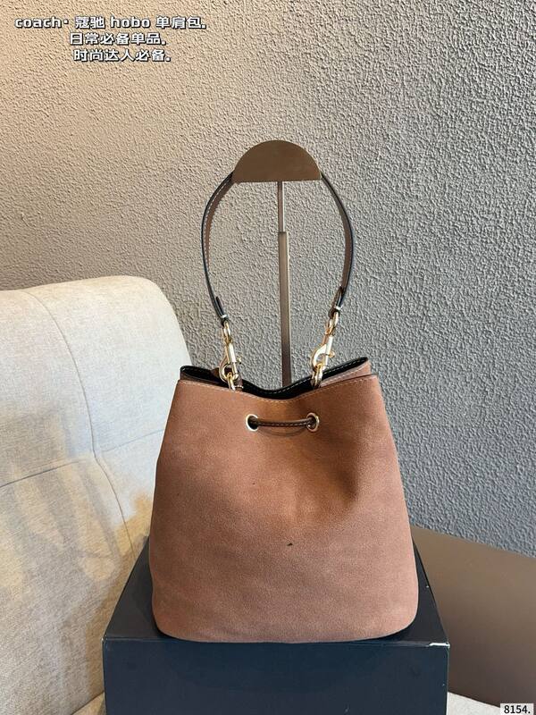 Coach Black shoulder bag — 1:1 Replica