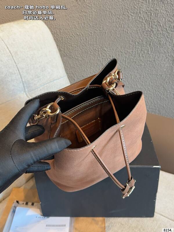 Coach Black shoulder bag — 1:1 Replica