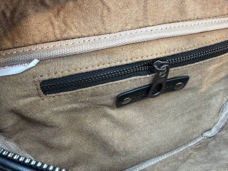 Bottega Veneta Black shoulder bag — Premium Replica