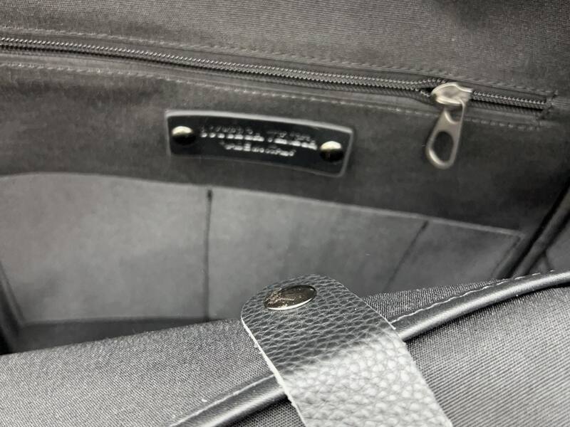 Bottega Veneta Black shoulder bag — Premium Replica