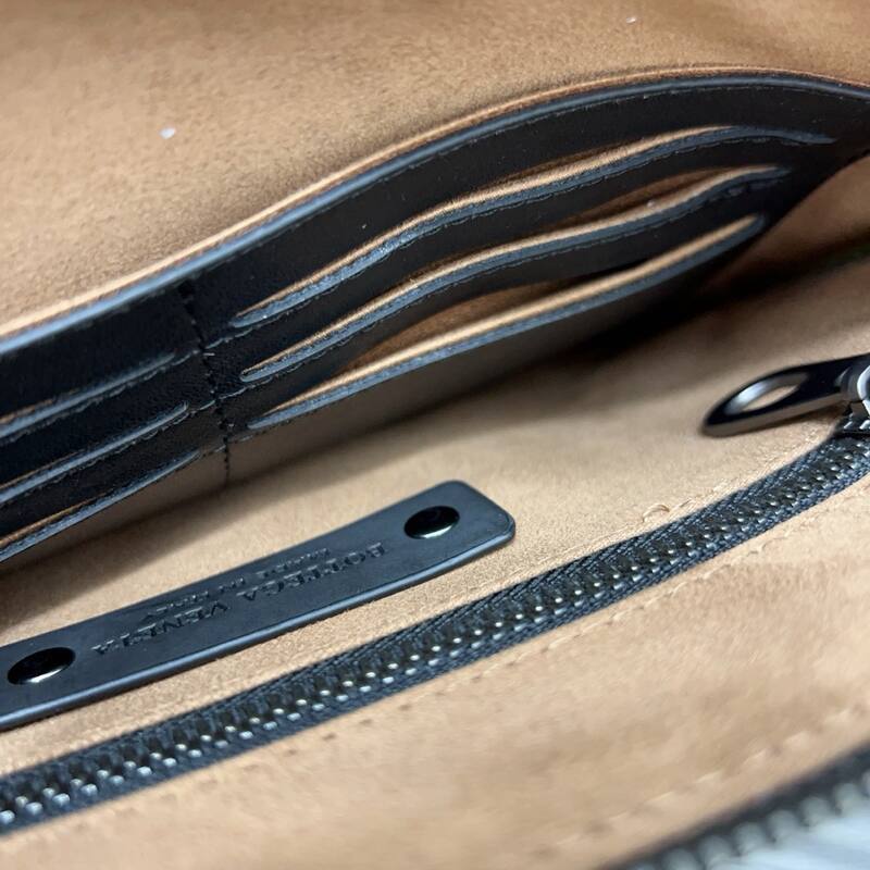Bottega Veneta Black shoulder bag — AAA Quality Replica